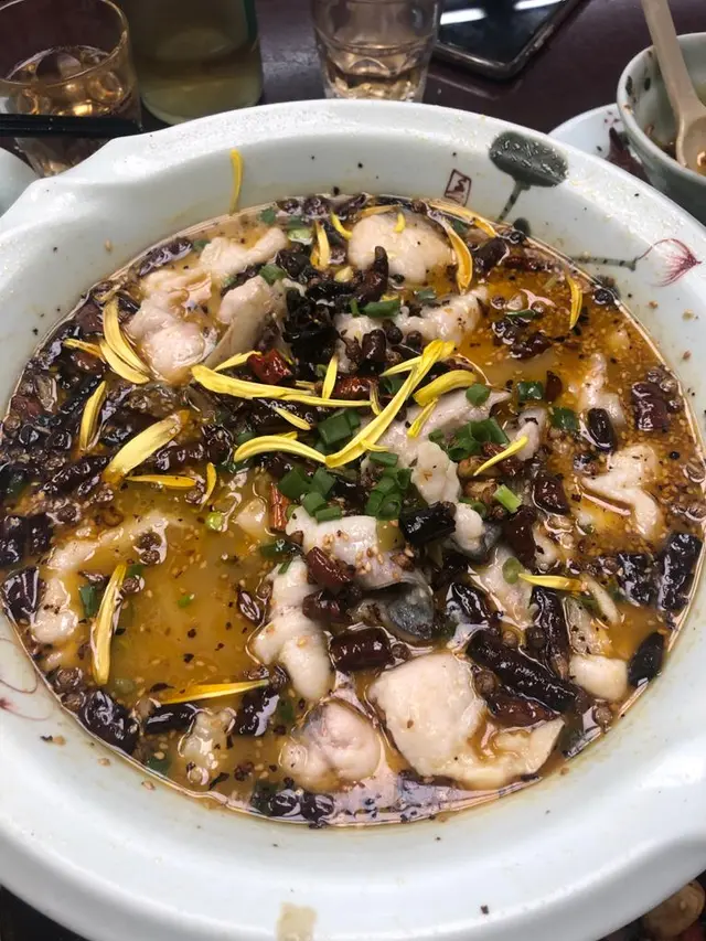 酸菜魚中辣