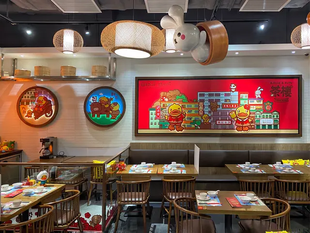 茶樓掛滿了B.Duck & Buffy,非常吸睛!