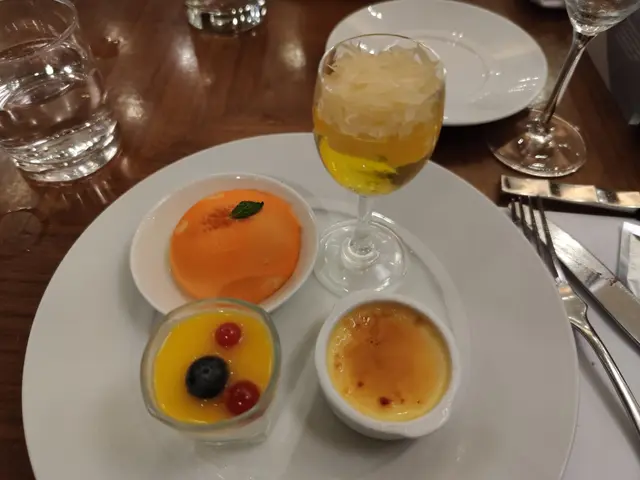 啫喱，燉蛋，奶凍和慕絲