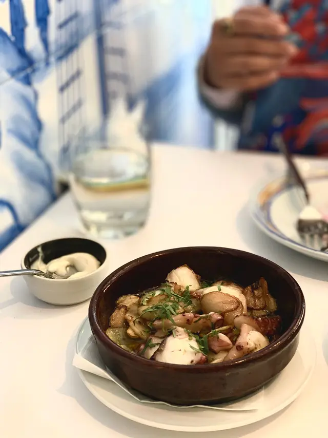 Chill, coriander & Vinho Verde