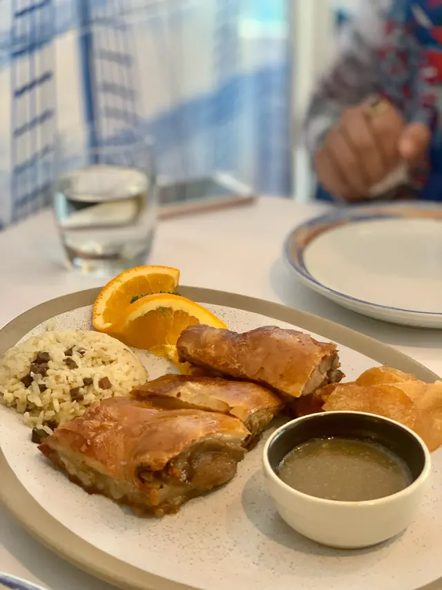 Slow  roasted  suckling  pig  “À  Bairrada”  style