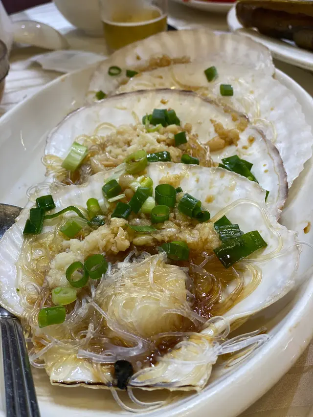 蒜蓉粉絲蒸扇貝