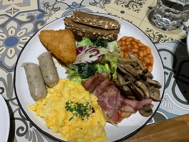 All  day  breakfast  