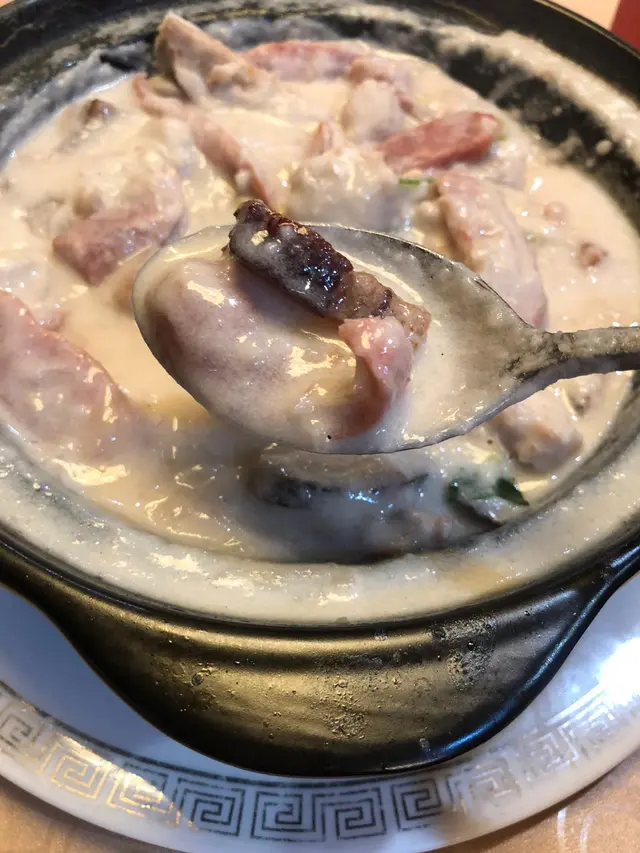 椰汁香芋臘味煲