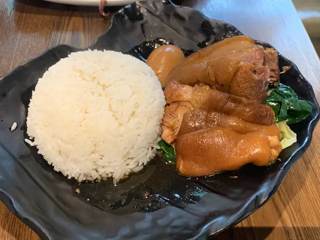 泰式豬手飯