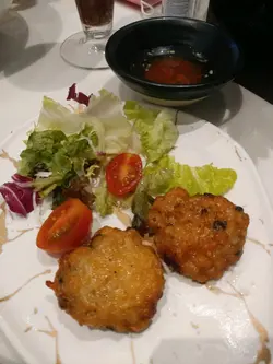 手打爽彈墨魚餅(跟餐)