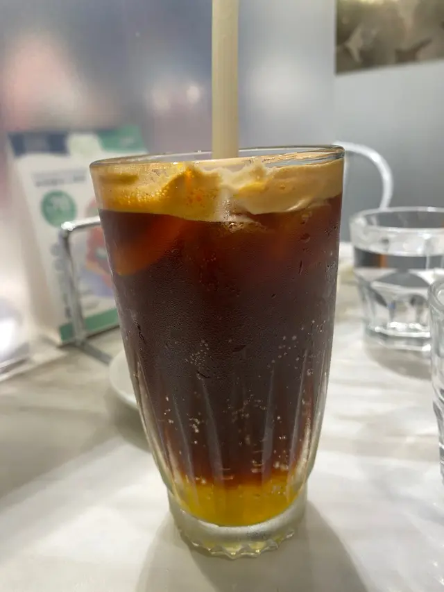 Orange sparkling Americano