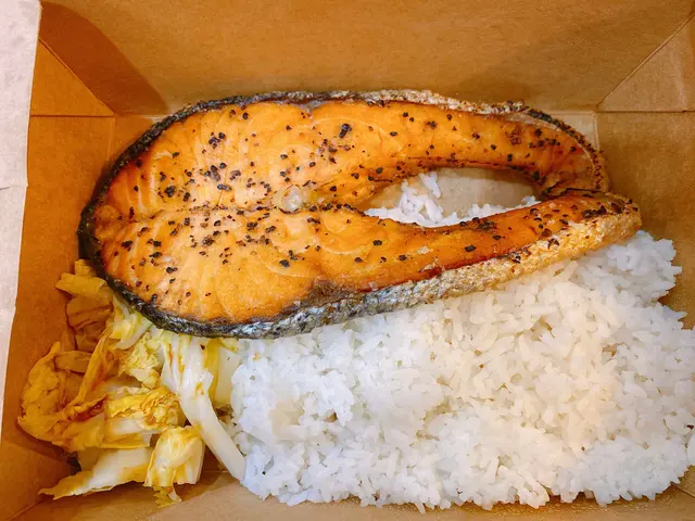 鹽燒三文魚套餐