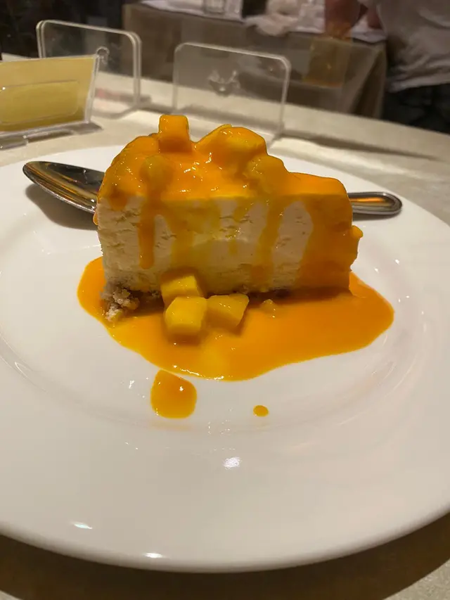 我地另外叫芝士蛋糕. .....好味 , 