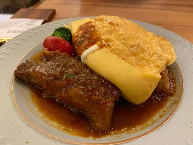 招牌牛肉汁蛋包飯