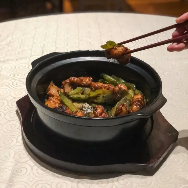 砂鍋涼瓜豉蒜炆頭腩