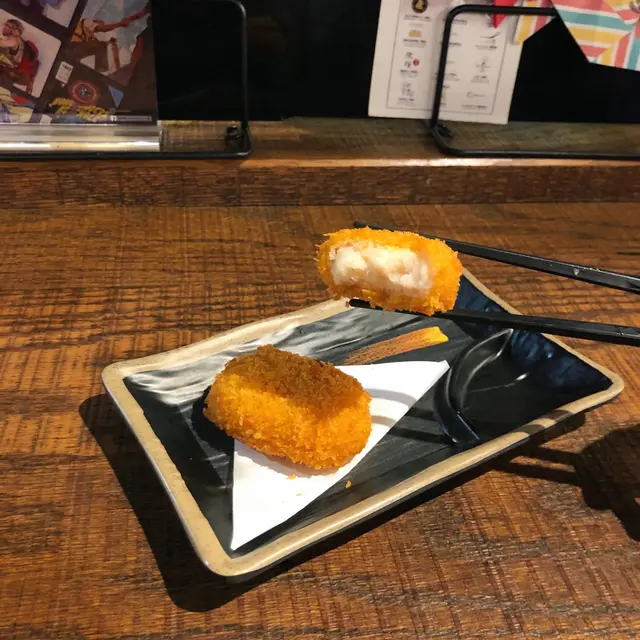 蟹肉忌廉可樂餅