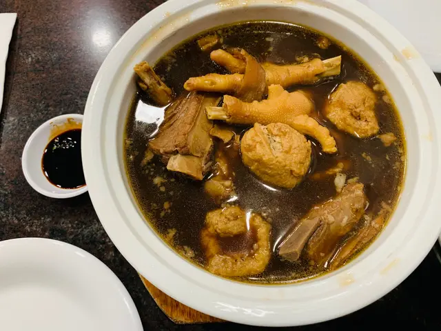 肉骨茶