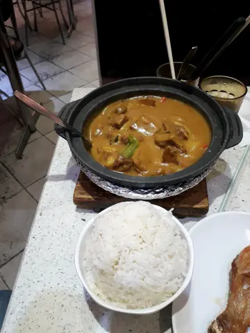 咖喱牛腩煲