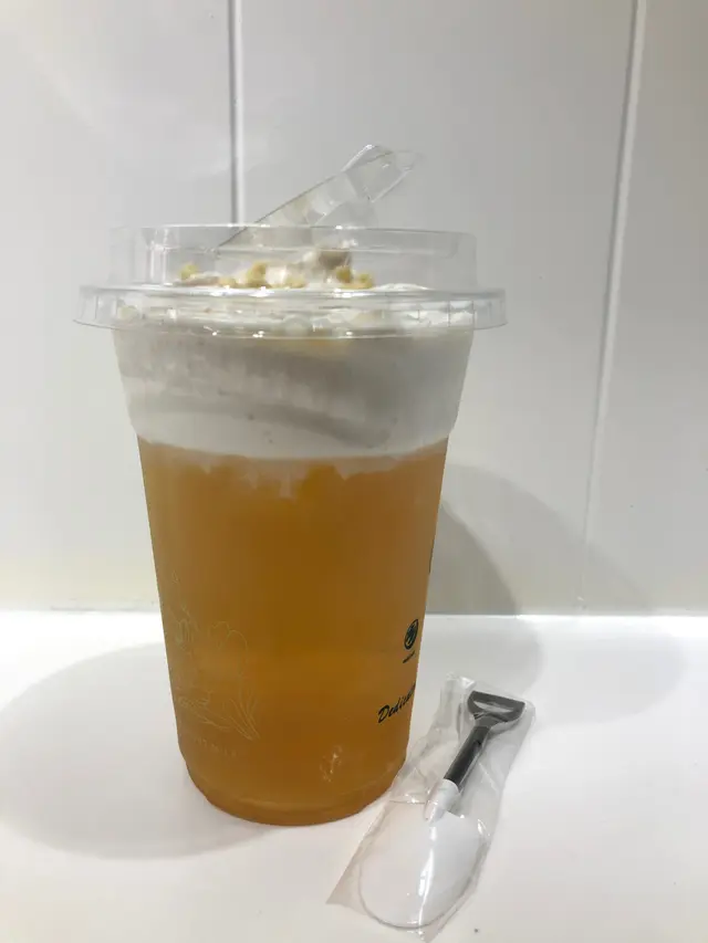 四季春堅果奶蓋茶