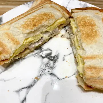 香辣吞拿魚吐司