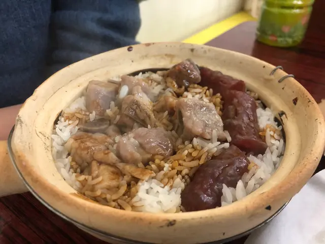臘腸排骨飯