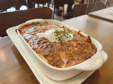 温泉蛋芝士焗肉酱意粉