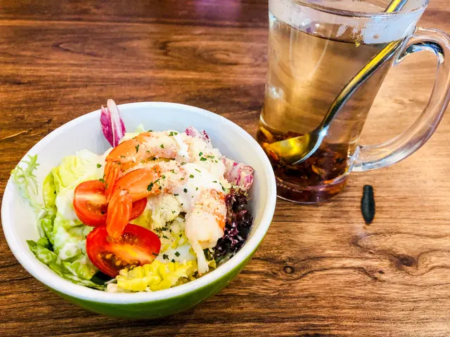 迷你明蝦蕃茄沙律