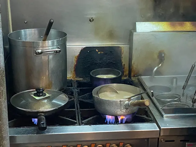 熔岩白松露豚骨沾麵