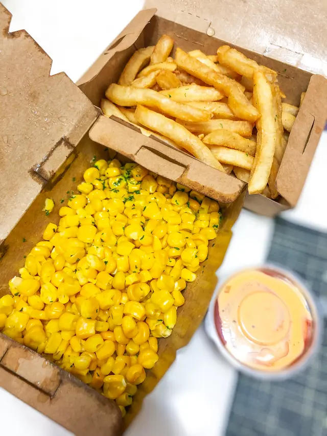 細薯條 & 牛油粟米杯