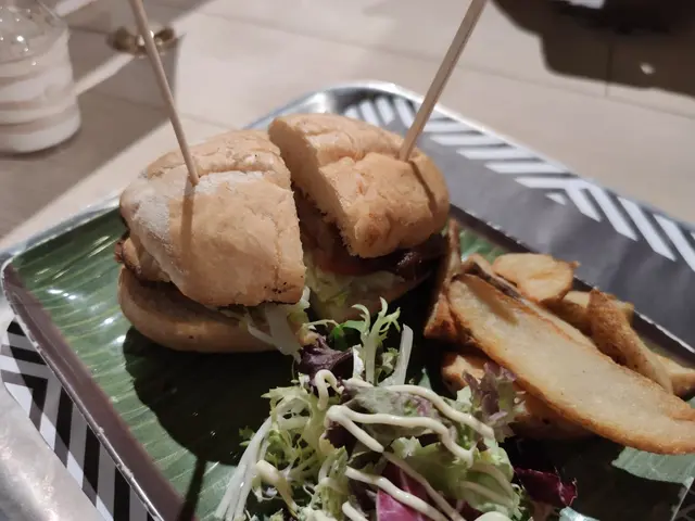 澳門經典豬扒包