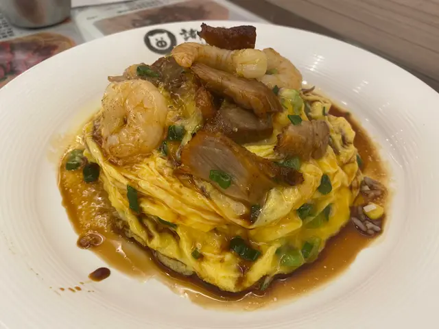 叉燒蝦仁雙拼日本滑蛋飯