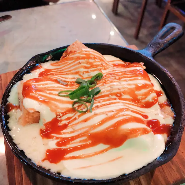 牽絲芝士酥皮蛋捲