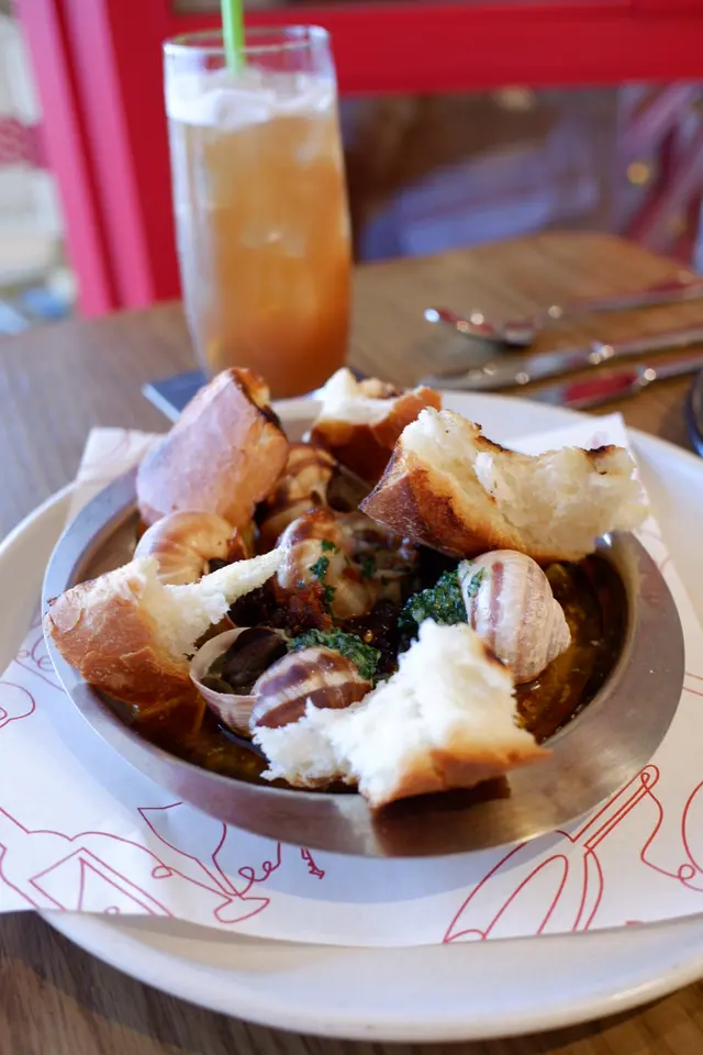 escargots with XO butter & Baguette