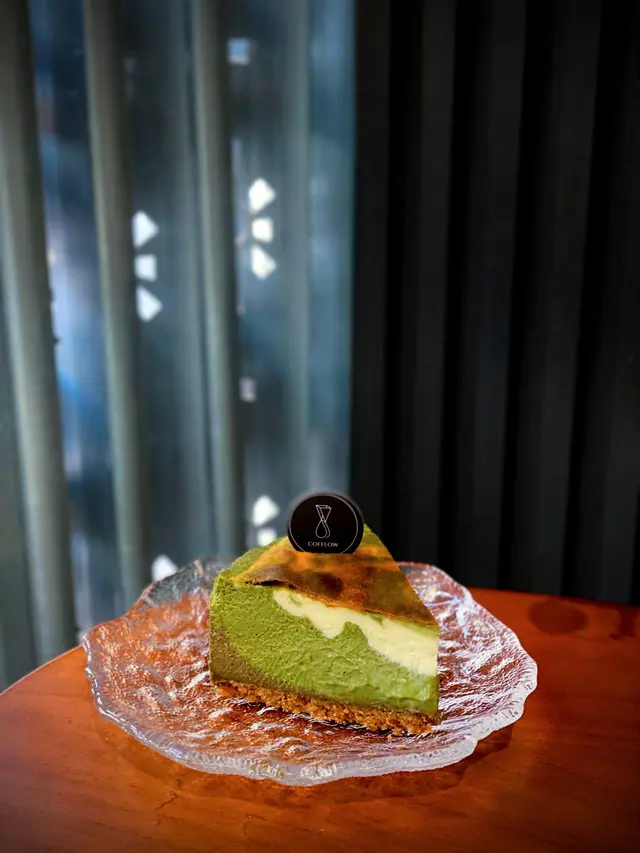 Matcha x Hojicha Cheesecake