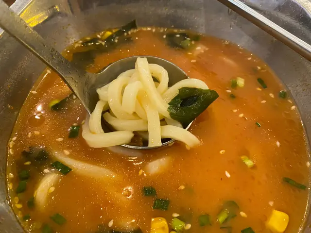 鰻魚燒蕃茄湯烏冬