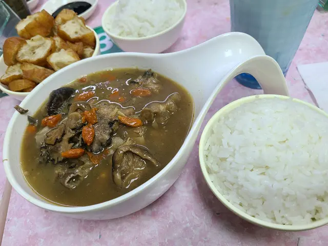 肉骨茶