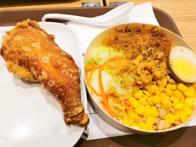 皮脆肉嫩,咬開有肉汁流出