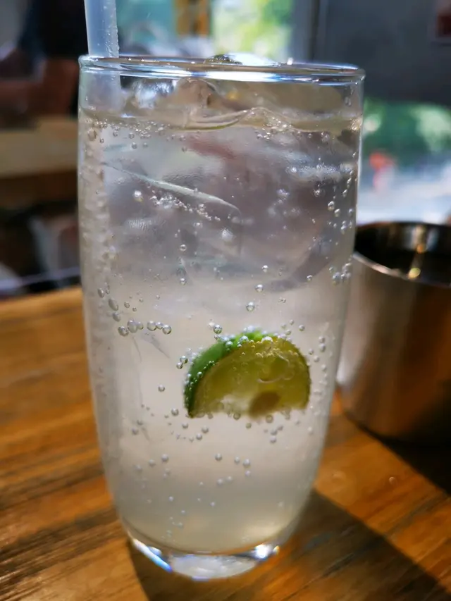 梳打水既開胃亦不會甜