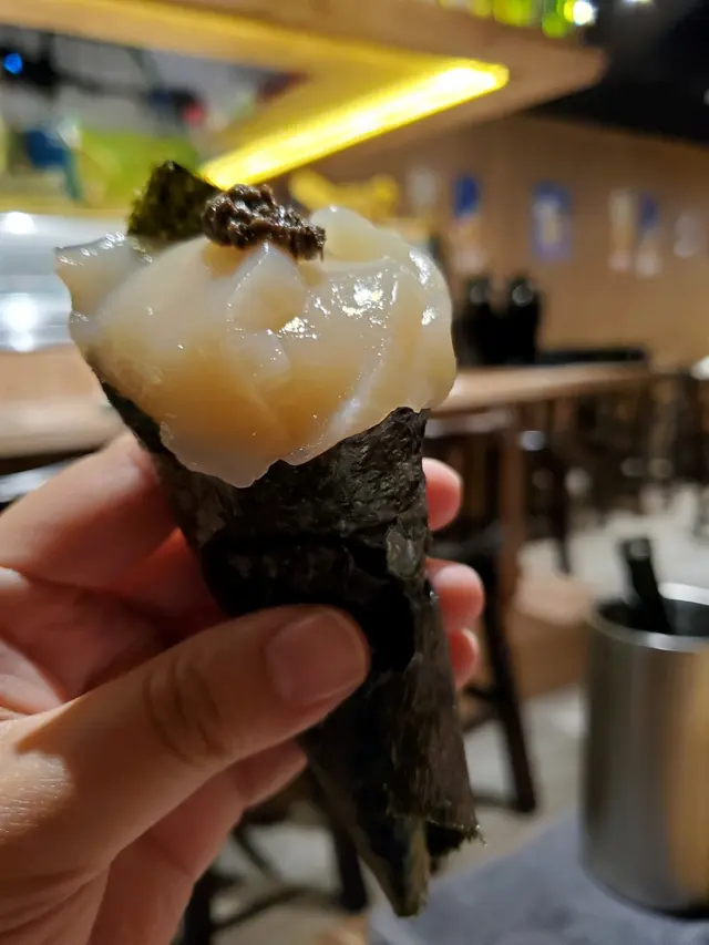 黑松露帶子手卷