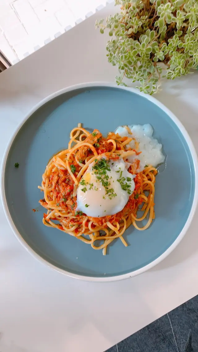 豬肉溫泉蛋意粉