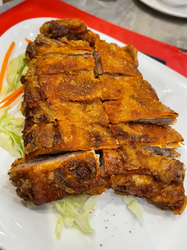 美味京燒羊肉，值得一試，不過環景就一般，樣茶餐廳。