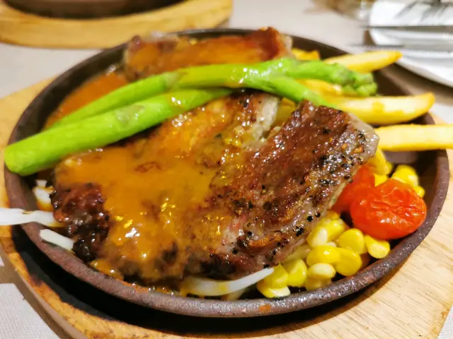 鐵板肉眼扒 7成熟