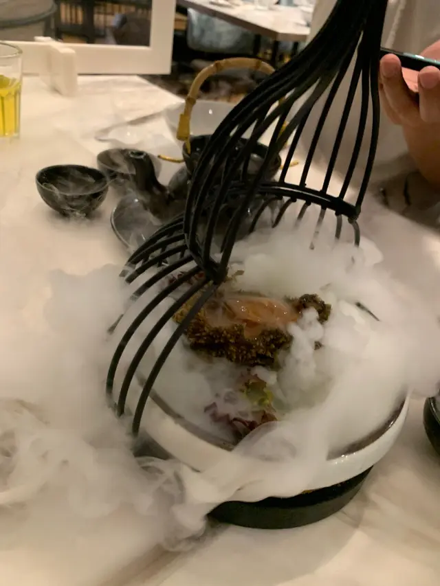 冰鎮南非六頭鮑魚一隻