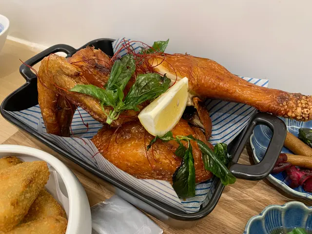 外層脆卜卜，雞肉嫩滑有雞味夠juicy