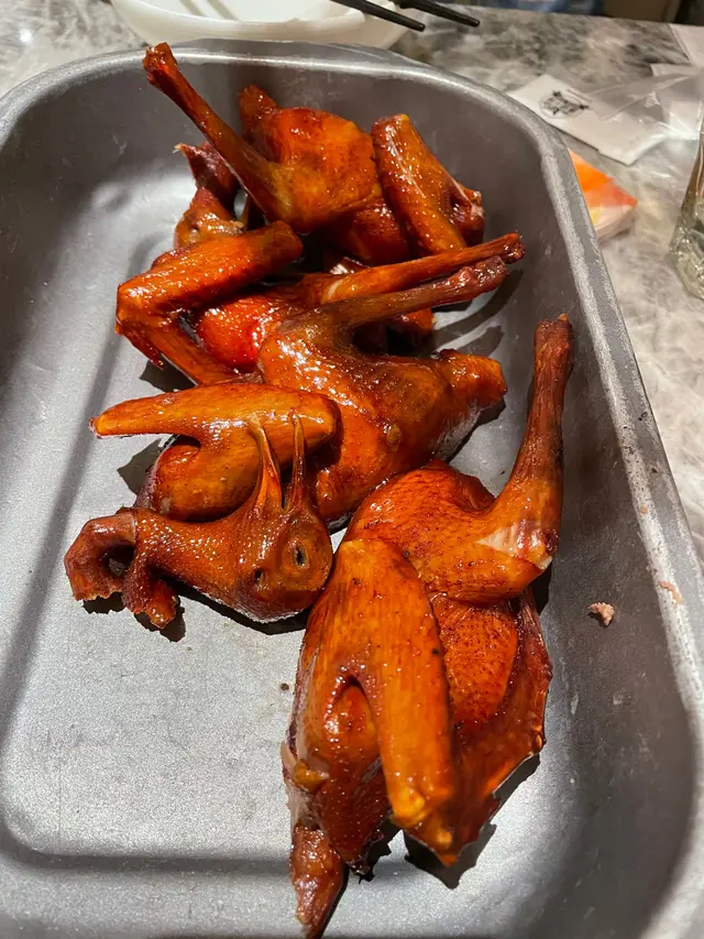 沙田乳鴿 $39 買一送一