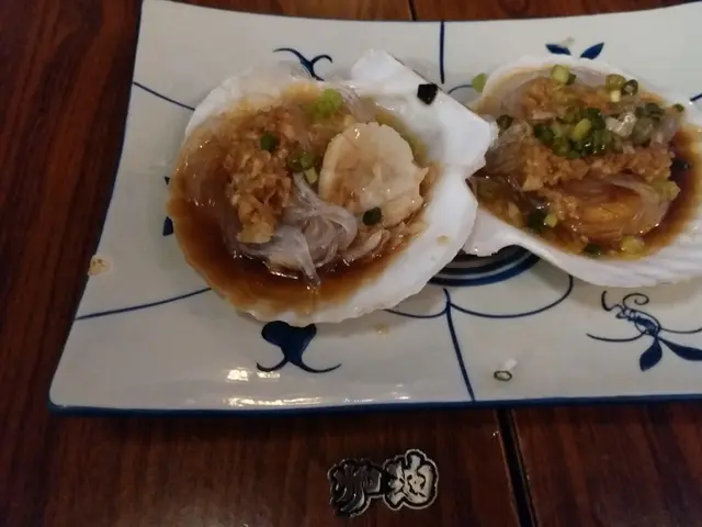 蒜蓉粉絲蒸扇貝