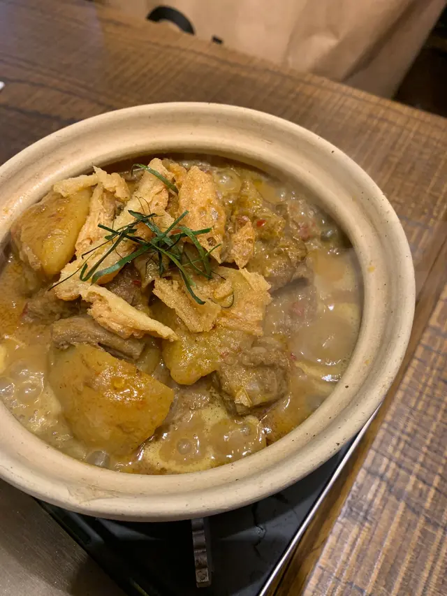 霹靂仁當牛腩煲