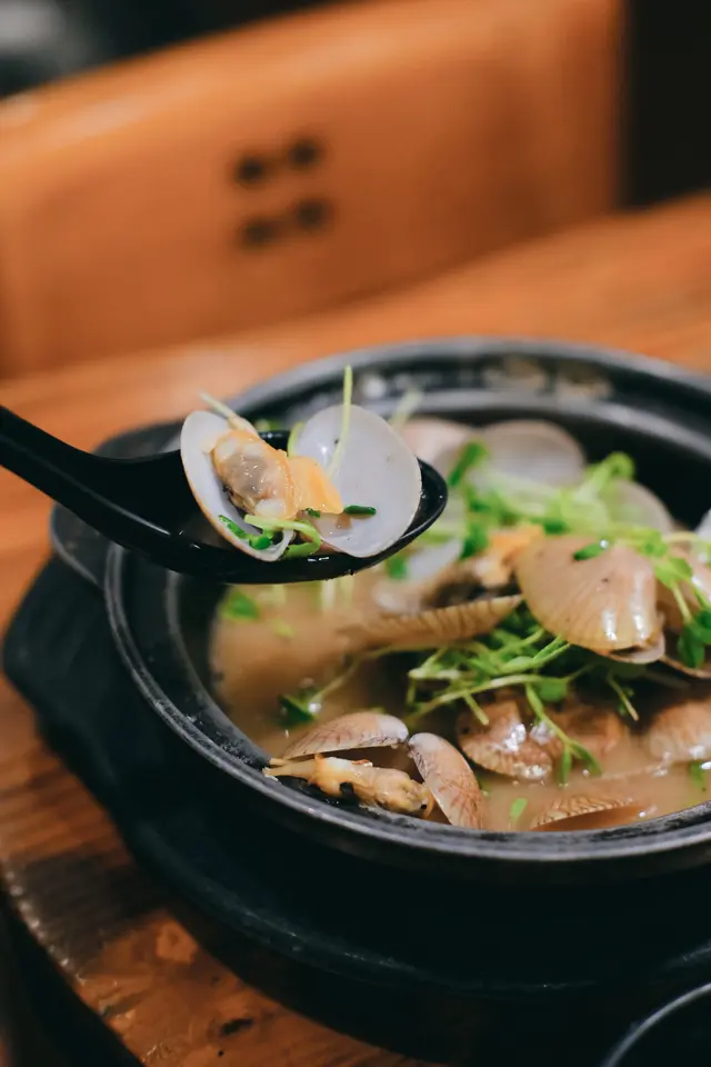 黑胡椒煮活花甲