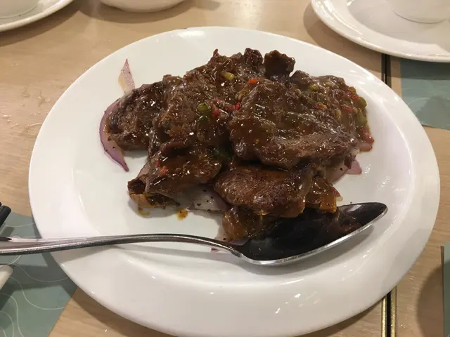 松茸黑椒煎封門柳