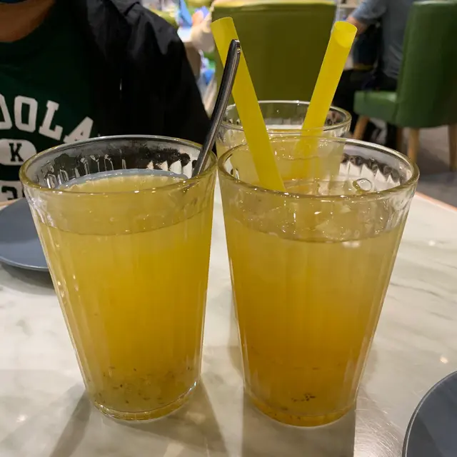 菠蘿有機奇亞籽綠茶