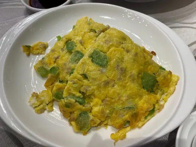 涼瓜肉鬆煎蛋角 (例)