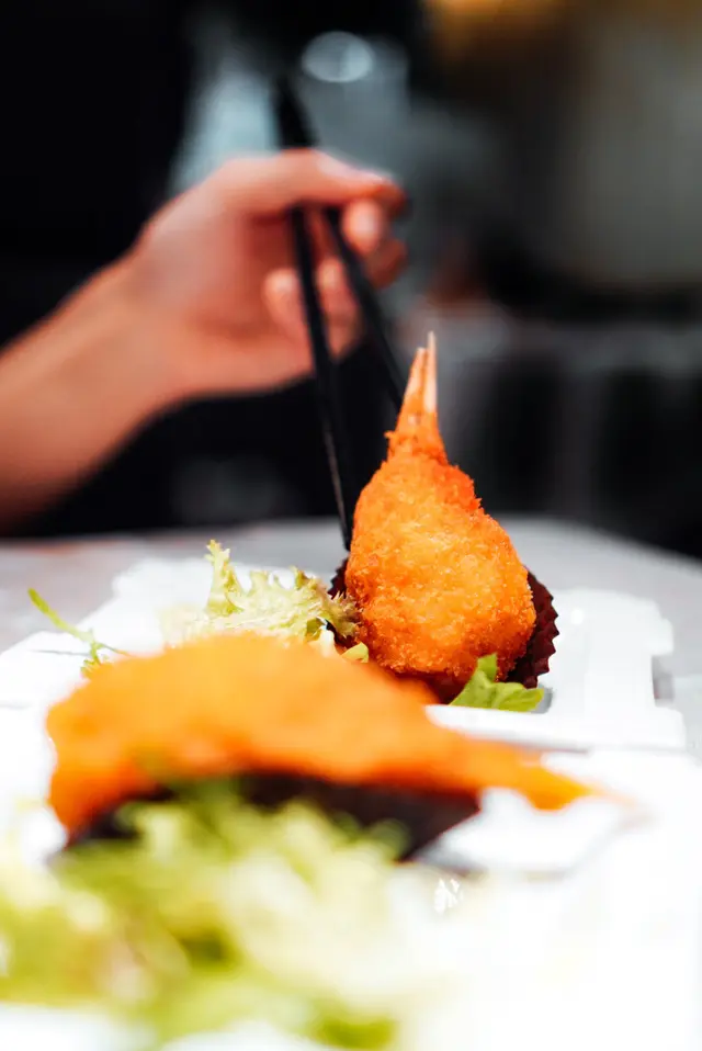 百花炸釀松葉蟹鉗