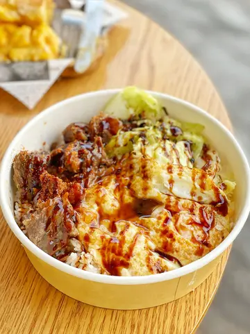 牛筋煮丼