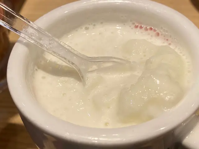 綿滑蛋白杏仁茶